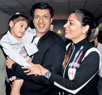 Madhur Bhandarkar with family