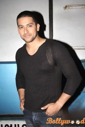 Aftab Shivdasani hot