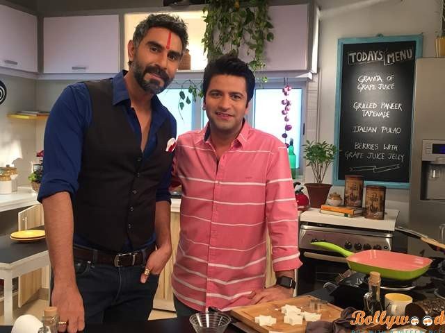 Sandip Soparrakar with chef Kunal Kapoor's 1