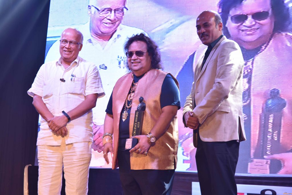 Rajkumar Barjatya, Bappi Lahiri With Sooraj Barjatya