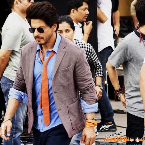 on-the-sets-shah-rukh-khan-shoots-for-imtiaz-alis-next-in-prague-4