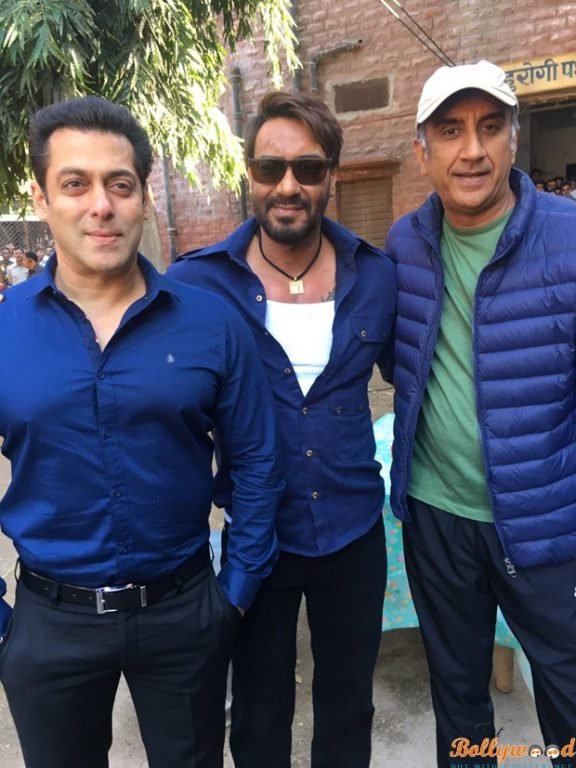 Salman-Khan-goes-to-meet-Ajay-Devgn-on-the-sets-of-Baadshaho