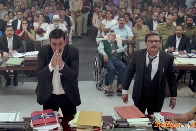 Jolly LLB 2 review