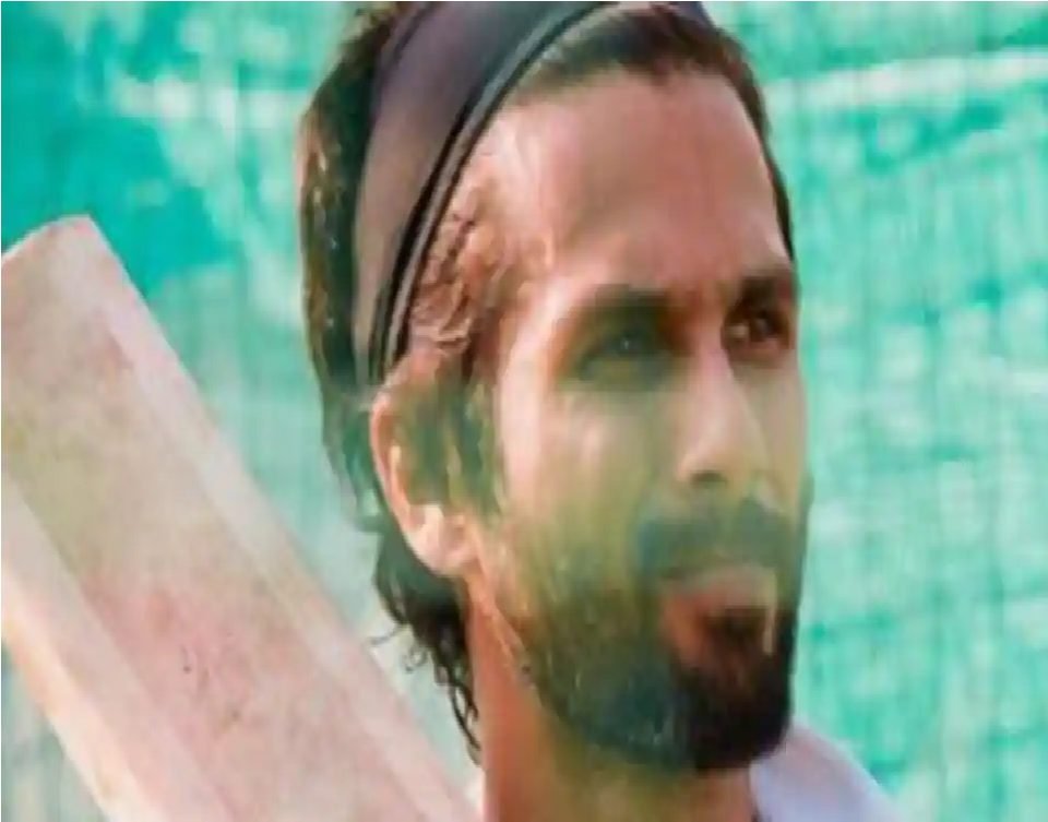 Shahid Kapoor Wraps up Jersey Shoot
