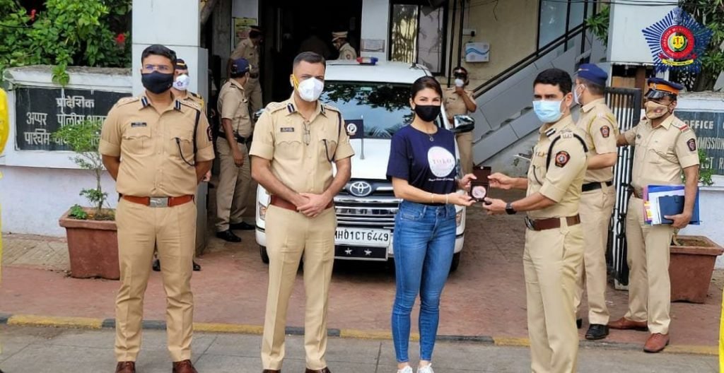 Mumbai Police thanks Jacqueline Fernandez