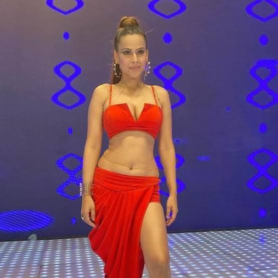 Nia Sharma