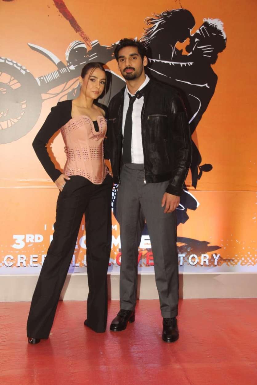 Ahan Shetty was accompanied by rumoured girlfriend Tania Shroff at the premiere