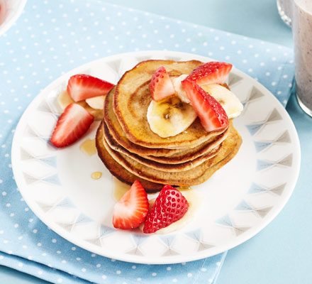 Three-minute blender pancakes