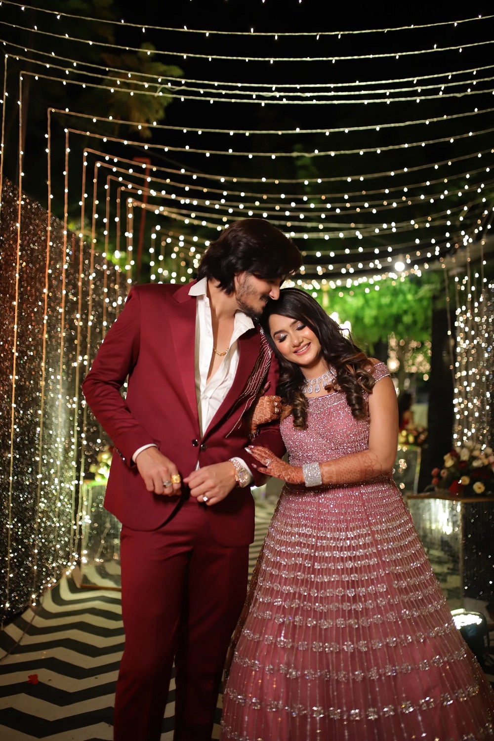 Moj Stars Divya And Pankaj