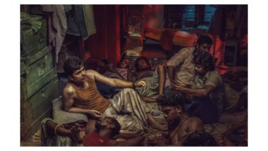 Vendhu Thanindhathu Kaadu Movie Review