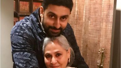Jaya Bachchan Abhishek Bachchan