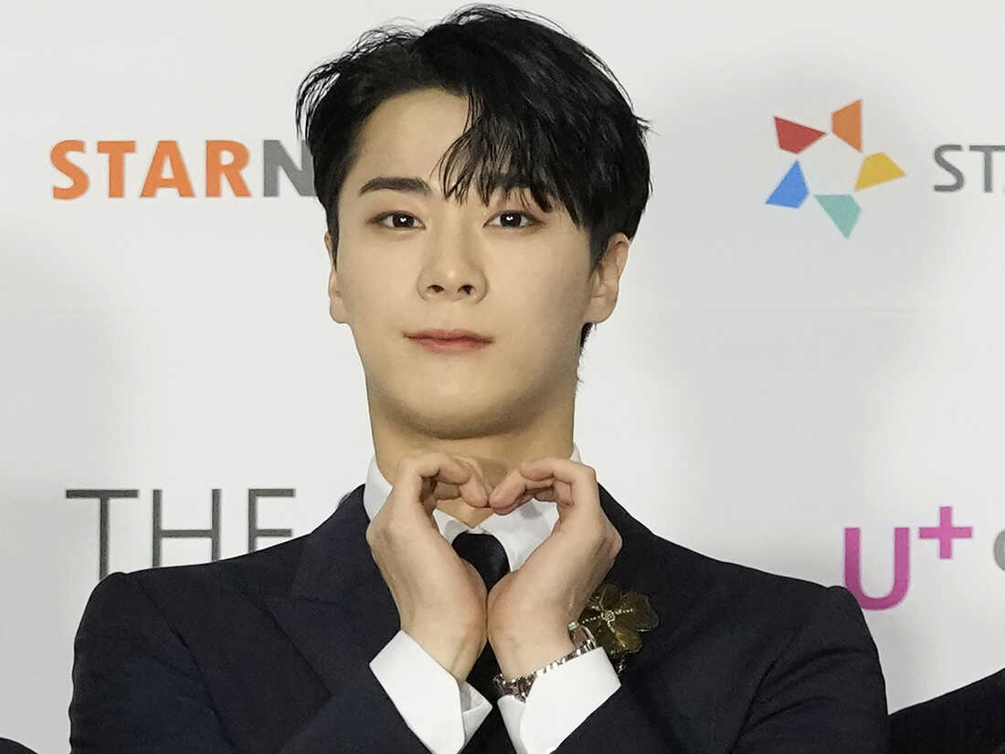 Moon Bin, K-Pop singer