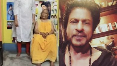 SRK meets his fan via video call