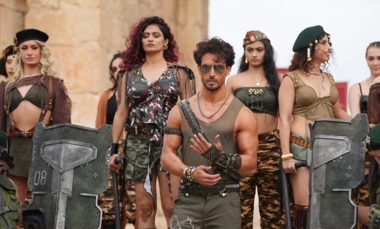 Bade Miyan Chote Miyan 3