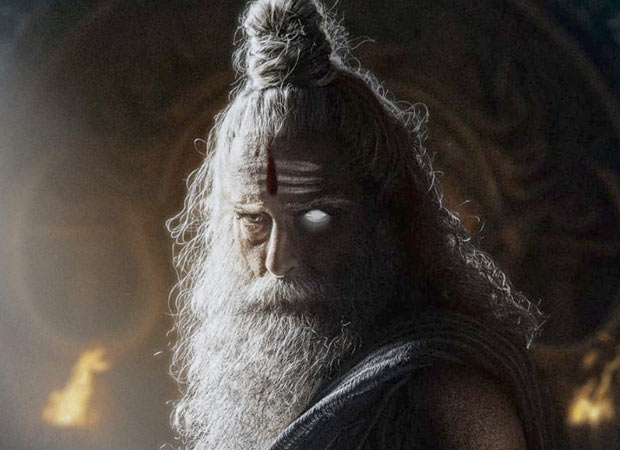 Akshaye Khanna transforms