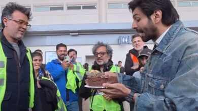 Kartik Aaryan resumes shooting Captain India